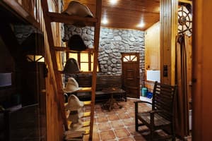 У Ярослава 16