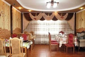 У Ярослава 1