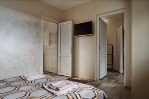 Апарт-отель Уляна. Апартаменты 4-местный с двумя спальнями 3