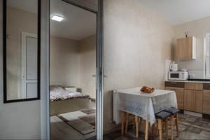 Апарт-отель Уляна. Апартаменты 4-местный с двумя спальнями 7