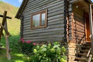 Коттедж Усадьби возле Пилипца