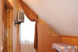 Частная усадьба Уют в Карпатах. Эконом трехместный  3