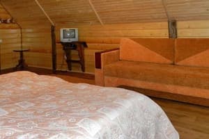 Частная усадьба Уют в Карпатах. Семейный двухместный мансардний 1