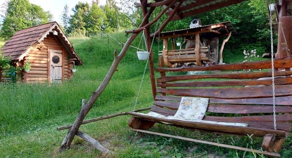 У Медовому Раю 11