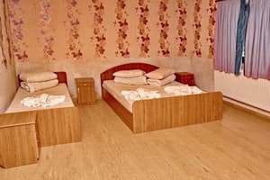 Мини-отель Велика Ведмедиця. Стандарт трехместный 5