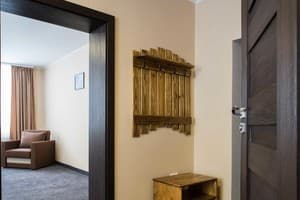 Отель Вершина Карпат. Люкс двухместный (2+3) с видом на горы 5