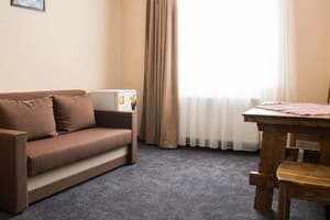 Отель Вершина Карпат. Люкс двухместный (2+3) с видом на горы 6