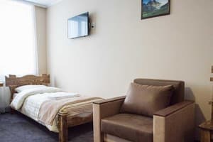 Отель Вершина Карпат. Семейный трехместный (3+1) 4