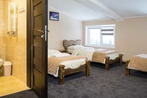 Отель Вершина Карпат. Улучшенный трехместный (3+1) 2