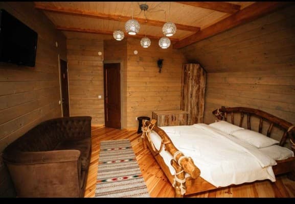 Villa Tukhlyа 28