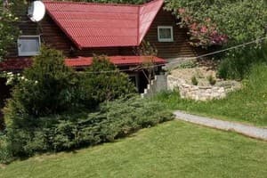 Возле потичка 10