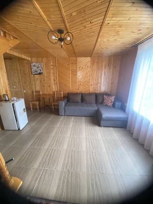 Яблучко 12