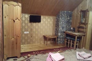 Частная усадьба Яблуневий сад. Стандарт двухместный на 2 этаже (двухкомнатный) 8