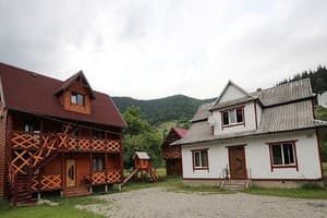 Частная усадьба Ясень. Коттедж 4-местный  №4 2
