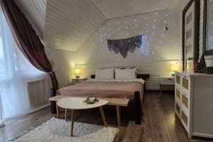 Частная усадьба Захарова оселя. Семейный двухместный с балконом 15