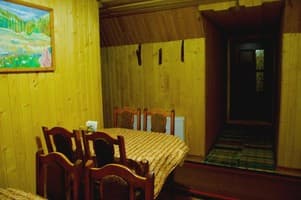 Затишок біля річки 6