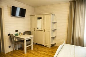 Затишок над Прутом  8