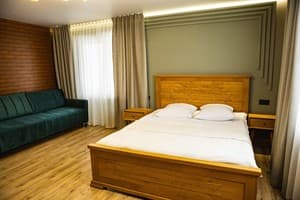 Затишок над Прутом  20