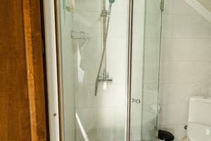 Затишок над Прутом  38