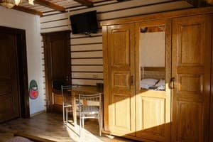 Затишок над Прутом  51