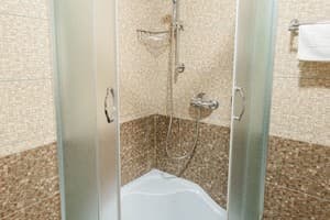 Затишок над Прутом  57