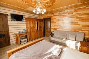 Затишок над Прутом  61