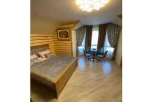 Частный сектор Затишок над Прутом . Апартаменты 6-местный  1