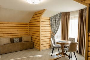 Частный сектор Затишок над Прутом . Апартаменты 6-местный  9