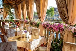 Золота Пава 6